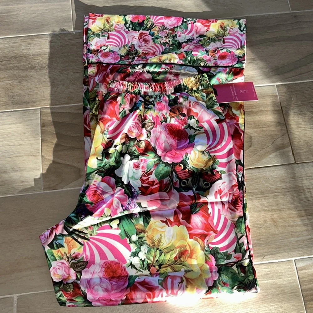 VS Mary Katrantzou lounge pants. NWT - Picture 8 of 10